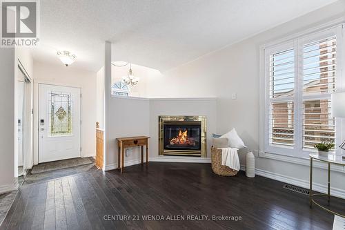 20 Hogan Crescent, Clarington, ON - Indoor With Fireplace