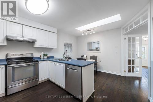 20 Hogan Crescent, Clarington, ON - Indoor Photo Showing Kitchen With Double Sink