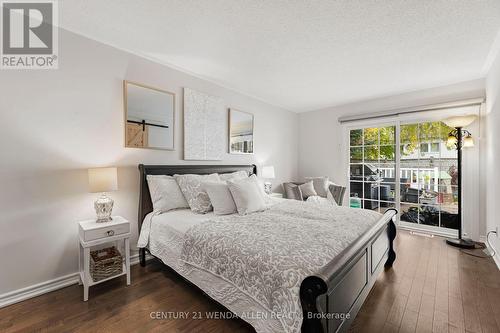 20 Hogan Crescent, Clarington, ON - Indoor Photo Showing Bedroom