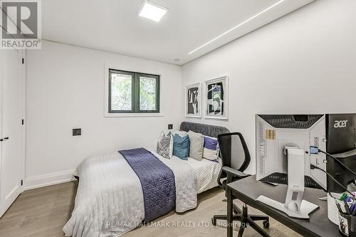 148 May Avenue, Richmond Hill, ON - Indoor Photo Showing Bedroom