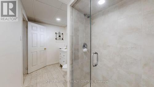 26 Victory Drive, East Gwillimbury, ON - Indoor Photo Showing Bathroom