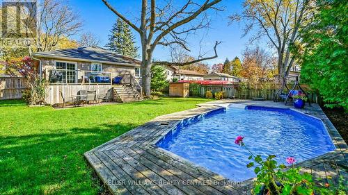 26 Victory Drive, East Gwillimbury, ON - Outdoor With Deck Patio Veranda With Backyard