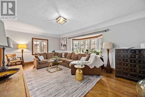 151 Courcelette Road, Toronto, ON - Indoor Photo Showing Living Room