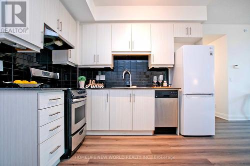 2002 - 68 Canterbury Place, Toronto, ON - Indoor Photo Showing Kitchen