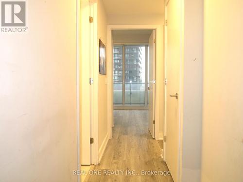 3002 - 2221 Yonge Street, Toronto, ON - Indoor Photo Showing Other Room