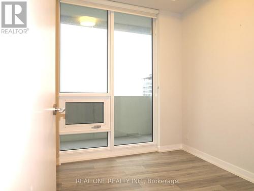 3002 - 2221 Yonge Street, Toronto, ON - Indoor Photo Showing Other Room