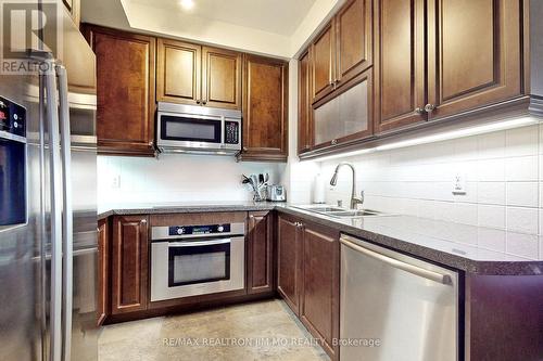 1602 - 35 Balmuto Street, Toronto, ON - Indoor Photo Showing Kitchen With Double Sink