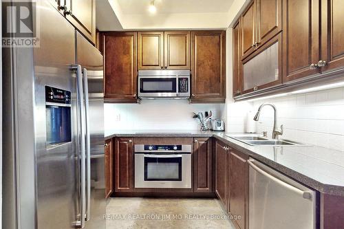 1602 - 35 Balmuto Street, Toronto, ON - Indoor Photo Showing Kitchen With Double Sink