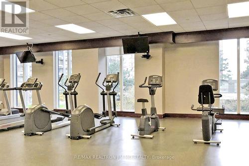 1602 - 35 Balmuto Street, Toronto, ON - Indoor Photo Showing Gym Room