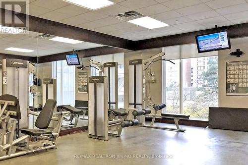 1602 - 35 Balmuto Street, Toronto, ON - Indoor Photo Showing Gym Room