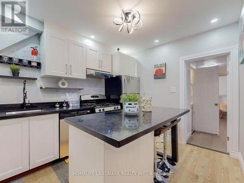 259 Claremont Street, Toronto, ON - Indoor Photo Showing Kitchen