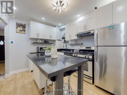 259 Claremont Street, Toronto, ON - Indoor Photo Showing Kitchen