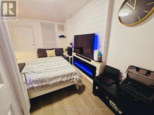 259 Claremont Street, Toronto, ON - Indoor Photo Showing Bedroom