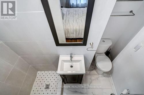 259 Claremont Street, Toronto, ON - Indoor Photo Showing Bathroom