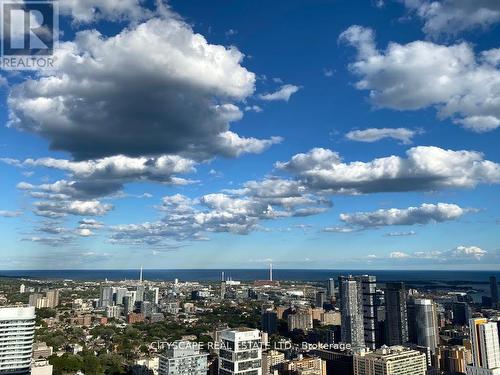 5709 - 7 Grenville Street, Toronto, ON - Outdoor With View