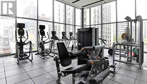 5709 - 7 Grenville Street, Toronto, ON - Indoor Photo Showing Gym Room