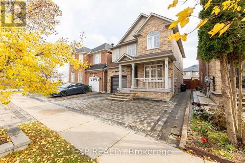 111 Knowles Drive, Toronto, ON - Outdoor With Facade