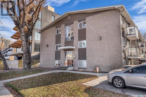 107 208 Saskatchewan Street, Saskatoon, SK - Outdoor