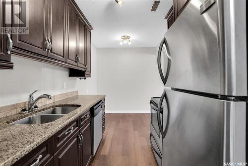 107 208 Saskatchewan Street, Saskatoon, SK - Indoor Photo Showing Kitchen With Double Sink With Upgraded Kitchen