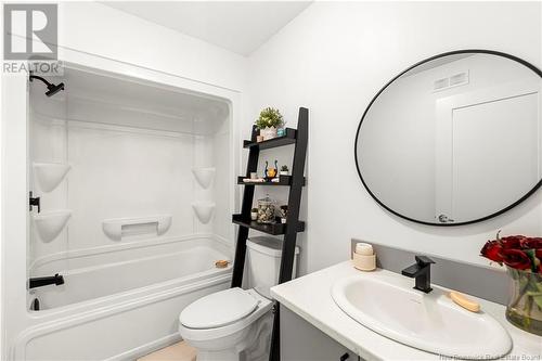 308 Ripplewood North Road, Moncton, NB - Indoor Photo Showing Bathroom