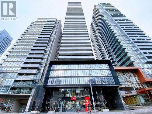 1907 - 28 Wellesley Street E, Toronto, ON - Outdoor With Facade