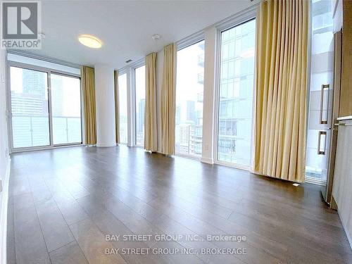 1907 - 28 Wellesley Street E, Toronto, ON - Indoor Photo Showing Other Room