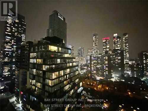 1907 - 28 Wellesley Street E, Toronto, ON - Outdoor