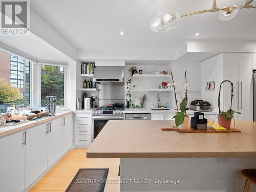 13A - 570 Wellington Street W, Toronto, ON - Indoor Photo Showing Kitchen With Double Sink