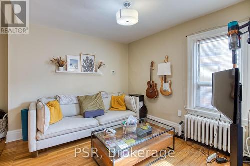 82 Greensides Avenue, Toronto, ON - Indoor Photo Showing Living Room