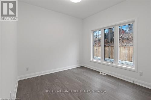 9 Santa Barbara Lane, Halton Hills, ON - Indoor Photo Showing Other Room