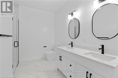 9 Santa Barbara Lane, Halton Hills, ON - Indoor Photo Showing Bathroom