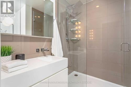 4609 - 45 Charles Street E, Toronto, ON - Indoor Photo Showing Bathroom