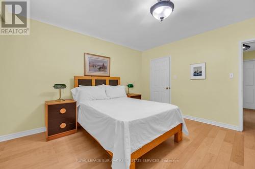 108 - 1377 Lakeshore Road, Burlington, ON - Indoor Photo Showing Bedroom