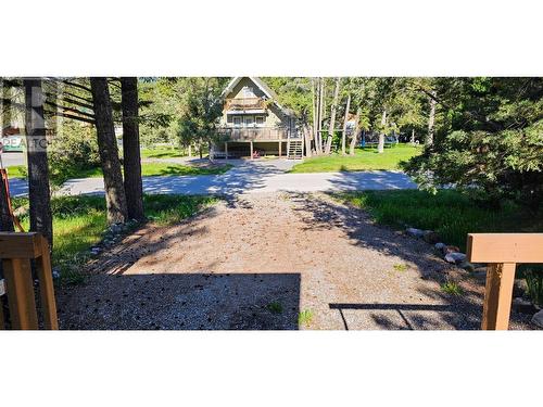 4553 Columere Road, Fairmont Hot Springs, BC - Outdoor