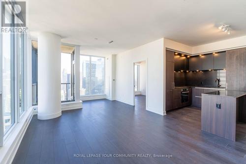 3705 - 15 Mercer Street, Toronto, ON - Indoor Photo Showing Kitchen