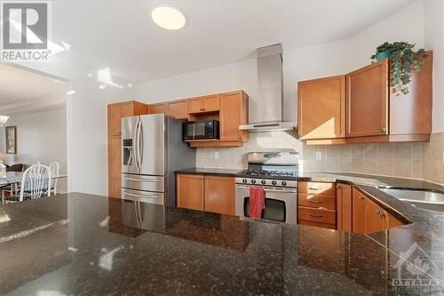 143 Baroness Drive, Ottawa, ON - Indoor Photo Showing Kitchen