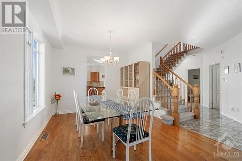 143 Baroness Drive, Ottawa, ON - Indoor Photo Showing Dining Room