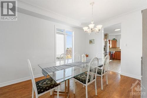 143 Baroness Drive, Ottawa, ON - Indoor Photo Showing Dining Room