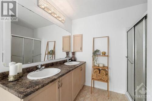 143 Baroness Drive, Ottawa, ON - Indoor Photo Showing Bathroom