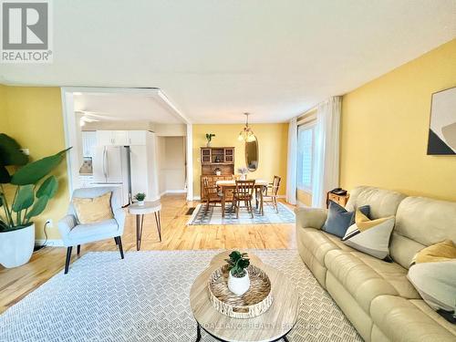 3 Alnet Drive, Belleville, ON - Indoor Photo Showing Living Room