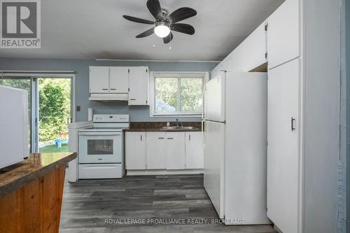 840 Milford Drive, Kingston (North Of Taylor-Kidd Blvd), ON - Indoor Photo Showing Kitchen