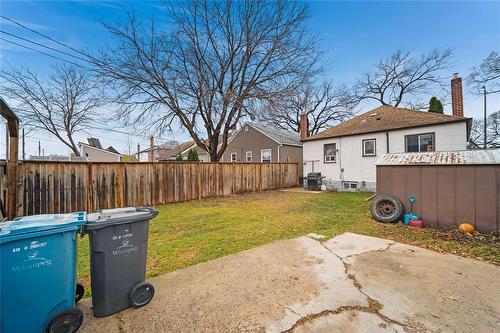 757 Inkster Boulevard, Winnipeg, MB - Outdoor