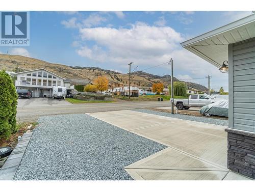 6519 Savona Access Road, Kamloops, BC - Outdoor