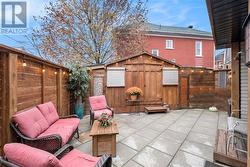 Back courtyard with insulated studio/shed - 