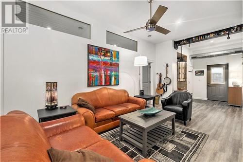 Spacious welcoming living room - 123 Beckwith Street N, Smiths Falls, ON - Indoor Photo Showing Living Room