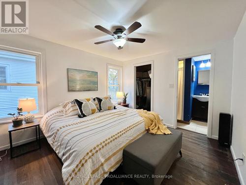 133 Byron Street, Quinte West, ON - Indoor Photo Showing Bedroom