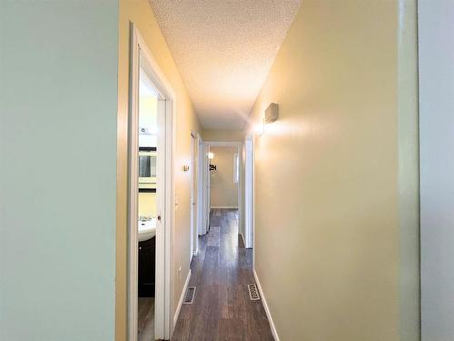 205 Paddington Road, Winnipeg, MB - Indoor Photo Showing Other Room