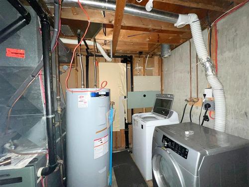 205 Paddington Road, Winnipeg, MB - Indoor Photo Showing Basement