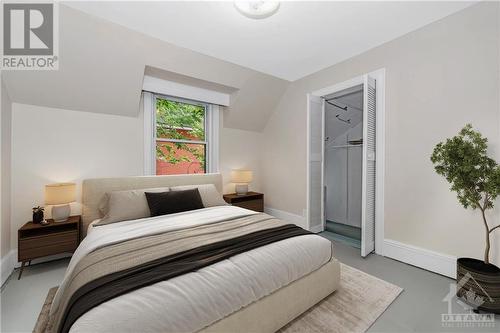 13 Louisa Street, Ottawa, ON - Indoor Photo Showing Bedroom