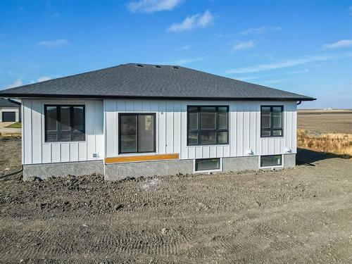 300 Caron Road N, St Francois Xavier, MB - Outdoor